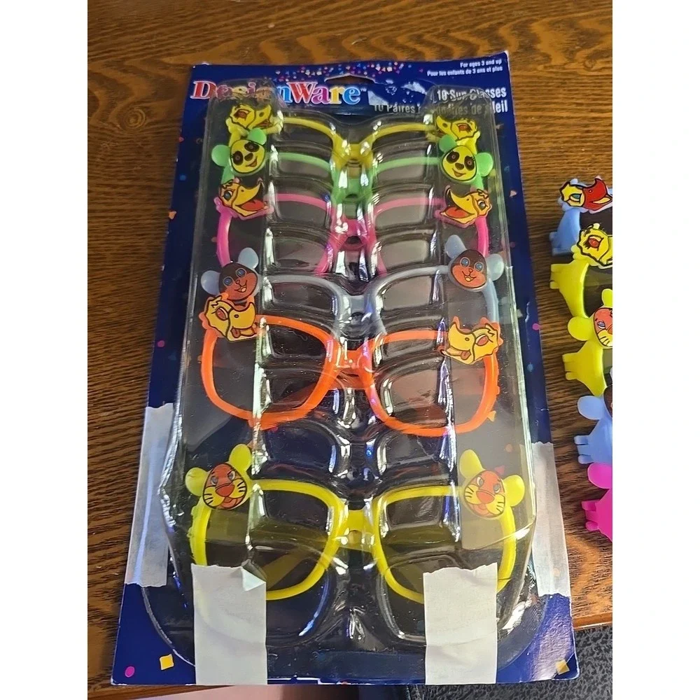 Vintage Unique Party Favors Sunglasses‎ Set 11  in Package 1980s